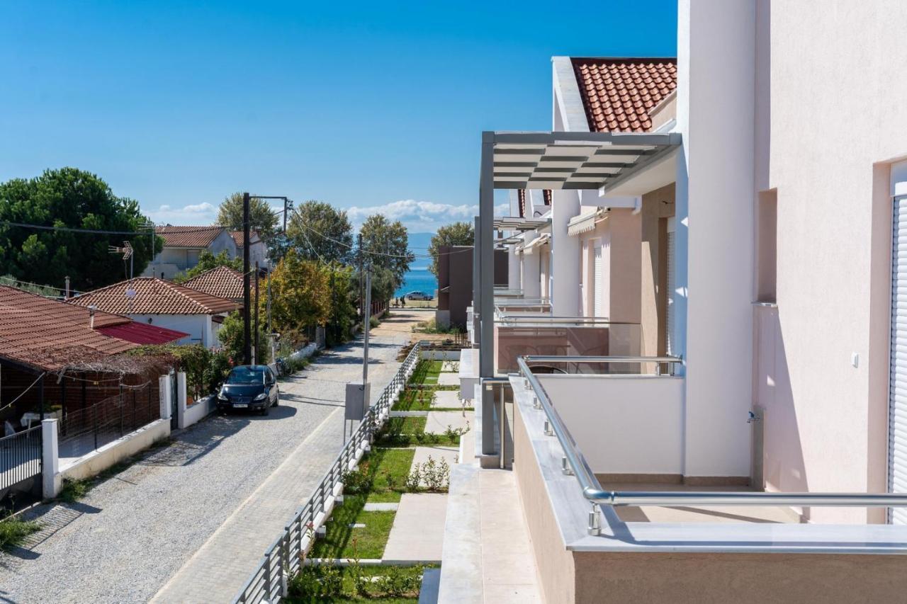 Appartement Dionysos Residential Complex à Ofrínion Extérieur photo