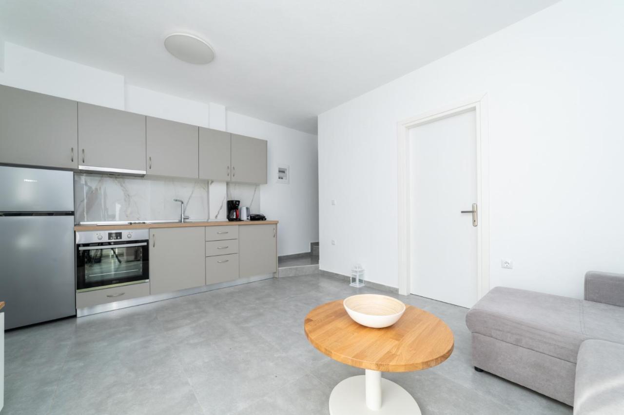 Appartement Dionysos Residential Complex à Ofrínion Extérieur photo