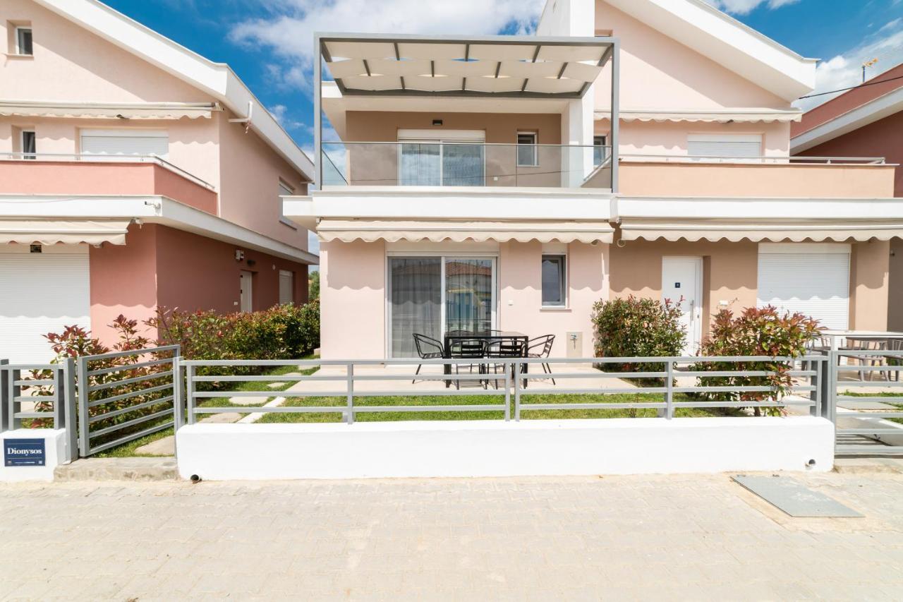 Appartement Dionysos Residential Complex à Ofrínion Extérieur photo